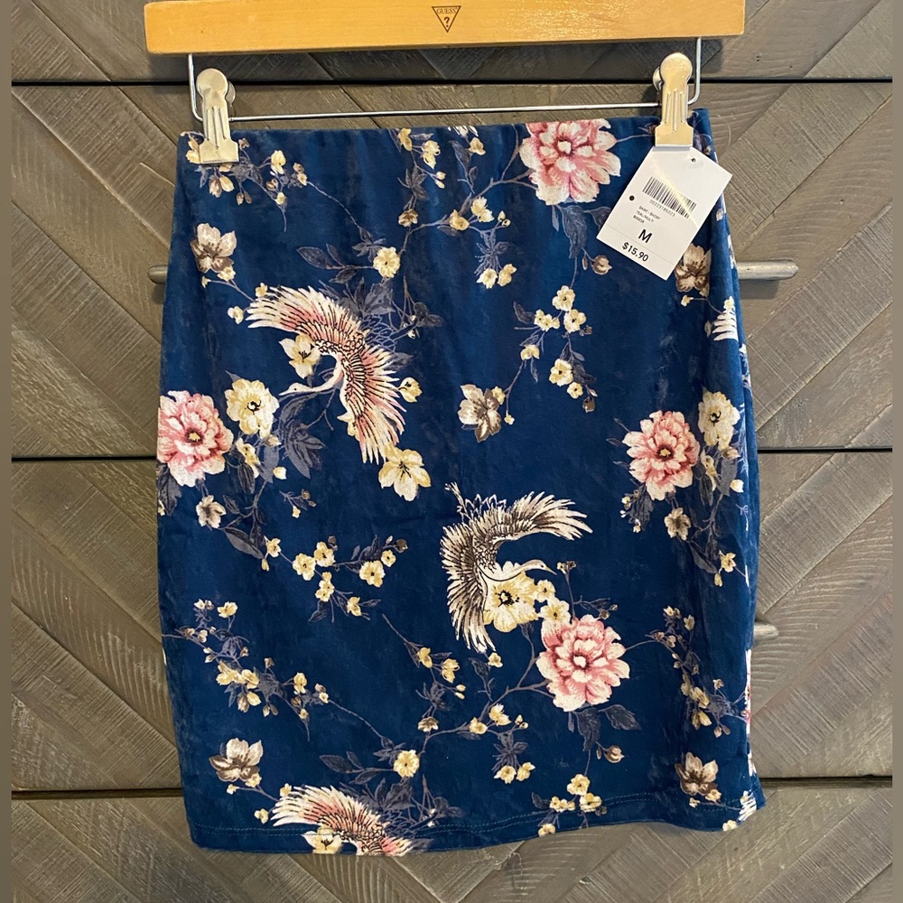 Velvet skirt size M